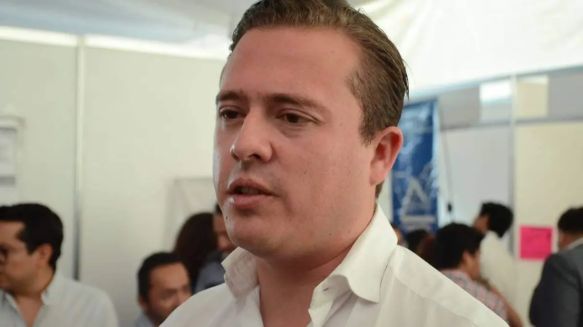 Rodrigo Ruíz Ballesteros, secretario de Sejuve.